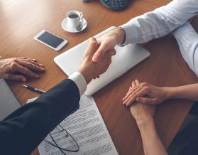 Ausgezeichnete Kundentreue Ausgezeichnete Kundentreue